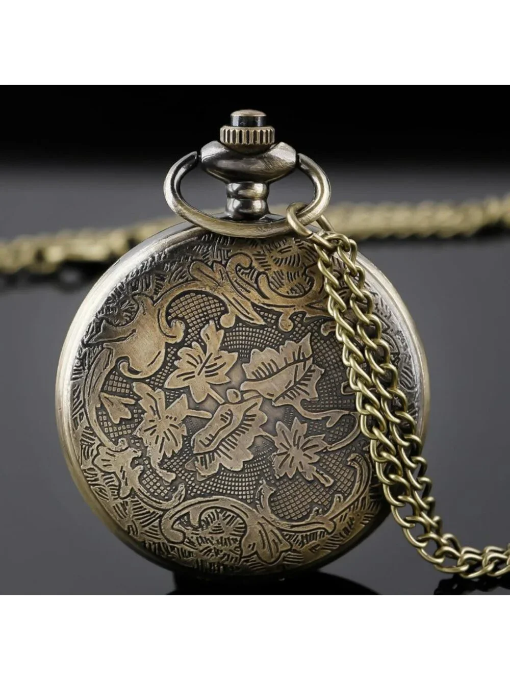Vintage Movie Theme Alloy Quartz Pocket Watch with Chain Necklace - Unique Gift